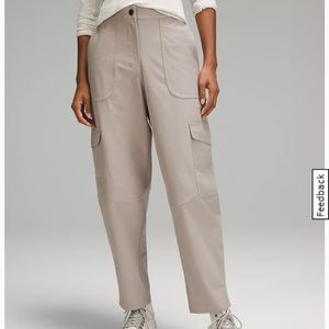 Lululemon Light Utilitech Cargo Pocket High-Rise Pant